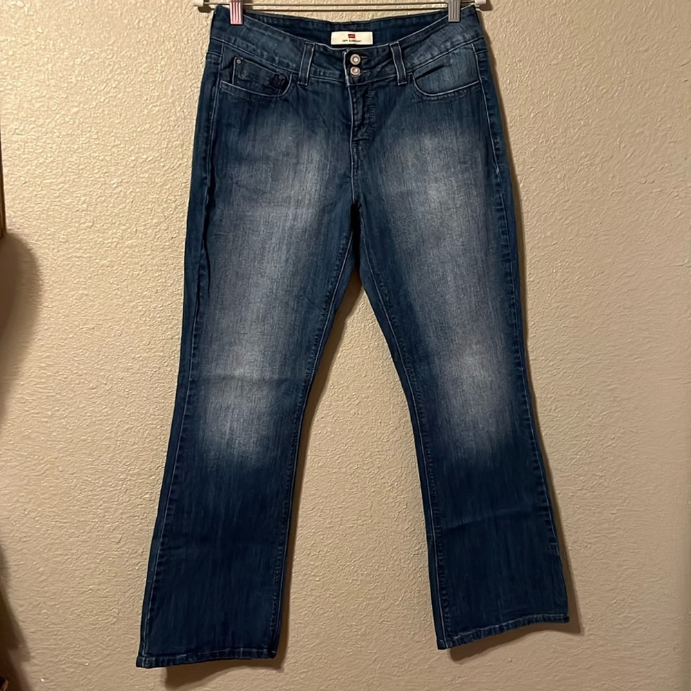 Levi’s 526 slender boot women’s jeans